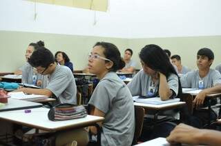 Estudantes participam de aulas ministradas pela Seleta na Capital (Foto: Arquivo)
