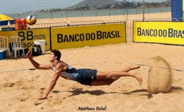 Atleta da Capital embarca para integrar sele&ccedil;&atilde;o brasileira de V&ocirc;lei de Praia
