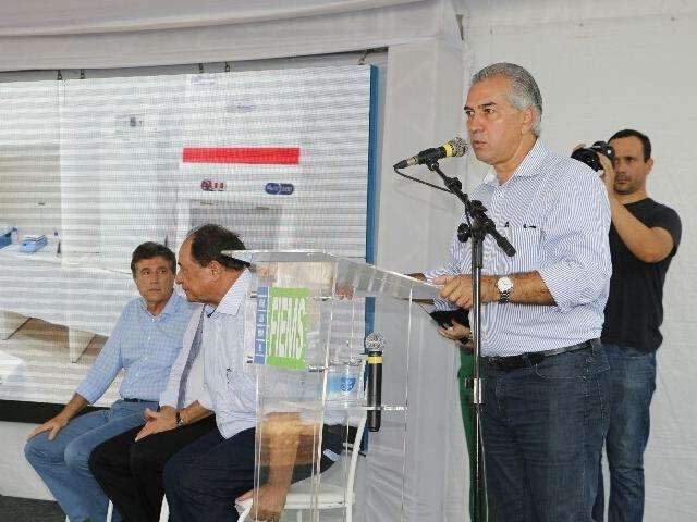 Reinaldo defende cria&ccedil;&atilde;o de lei estadual para controlar gastos p&uacute;blicos
