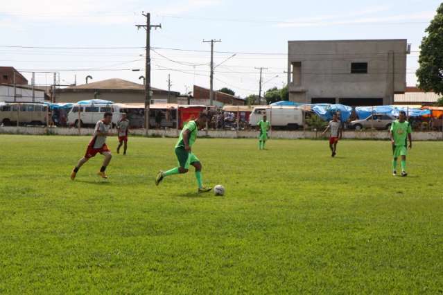Time do Uni&atilde;o Guaicurus vence amador, leva R$ 9 mil e 10 quilos de carne
