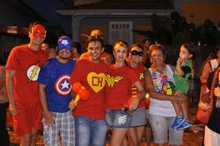 Amigos passam primeiro Carnaval em Campo Grande. (Foto: Alcides Neto)
