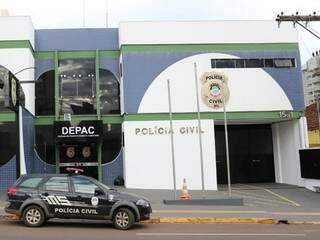 O caso foi registrado na Depac Centro (Foto: Paulo Francis)