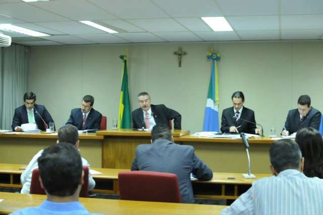 CPI divulga nomes de &quot;confidenciais&quot; que receberam R$ 103 mi da Enersul