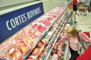 Consumidor reclama do preço da carne e só o filé mignon subiu 18,59% em 2010. (Foto: João Garrigó)