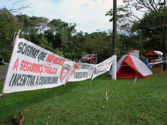 Candidatos criticam Sinpol por pedir suspens&atilde;o de concurso da Pol&iacute;cia 