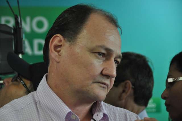 Em seis meses, Reinaldo reduz em 50% gastos com obras em rodovias