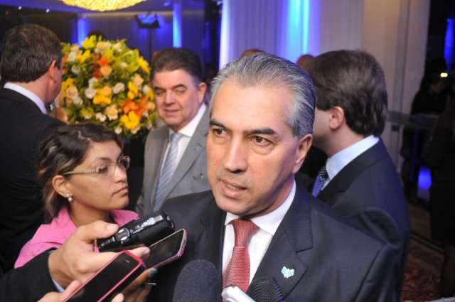 Azambuja promete reduzir ICMS e al&iacute;quota do diesel mas com cautela