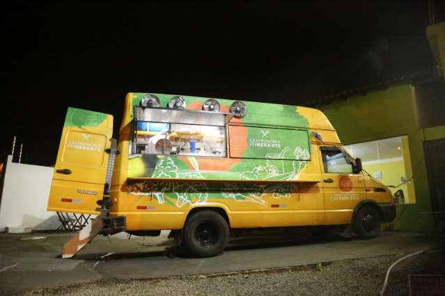 Amigos abrem food truck no Jardim S&atilde;o Bento com card&aacute;pio diferente toda semana