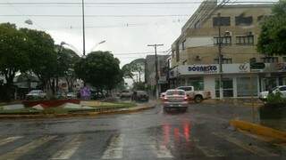 Dourados teve 105 milímetros de chuva em agosto (Foto: Helio de Freitas)