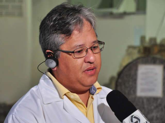  Na Santa Casa, pacientes de plano de sa&uacute;de e SUS dividem mesma fila 