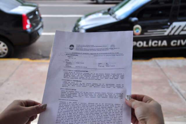  Mulher denuncia ex-marido por esconder abuso contra filha de 4 anos