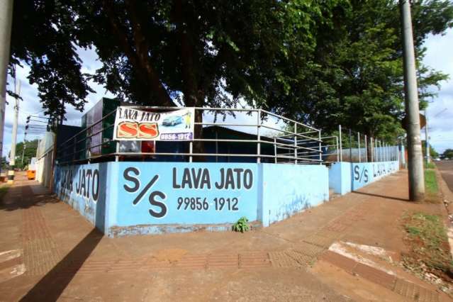 Suspeitos de ferir garoto em lava jato sumiram e ainda n&atilde;o foram ouvidos