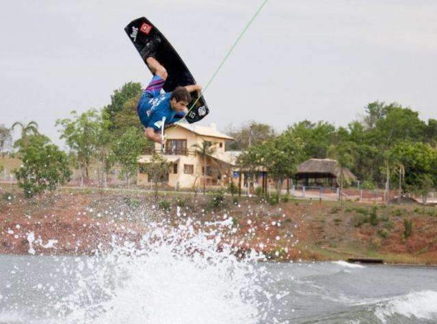 Campo Grande sedia Brasileiro de Wakeboard no fim de semana