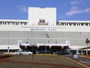 Aumenta repasse ou assume pronto-socorro, prop&otilde;e Santa Casa &agrave; prefeitura