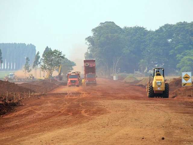 Por atrasos em obra, Agesul amea&ccedil;a rescindir contrato com empreiteira