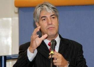 Vereador Marcos Alex, do PT, protocolou o pedido para instaurar uma CPI. (Foto: Divulgação)