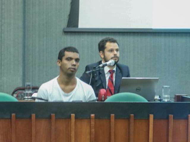 Comparsa de Nando &eacute; absolvido de assassinato pela terceira vez 