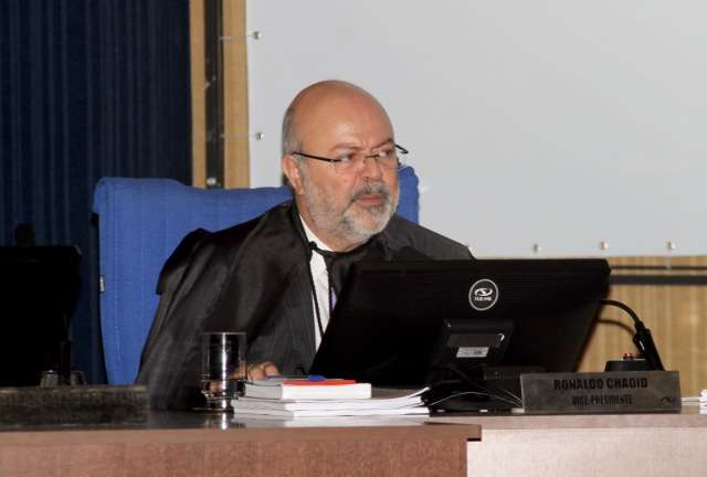 Empresas de &ocirc;nibus alegam preju&iacute;zo &lsquo;irrevers&iacute;vel&rsquo; e v&atilde;o &agrave; Justi&ccedil;a contra TCE