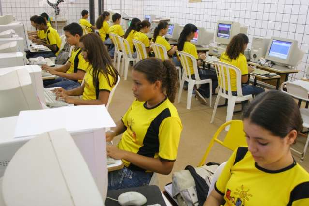 Cidade dos Meninos oferece 340 vagas para cursos no primeiro semestre de 2015