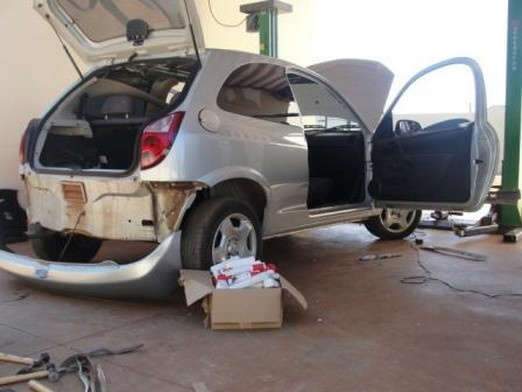  PM encontra 15 kg de haxixe em para-choque de carro