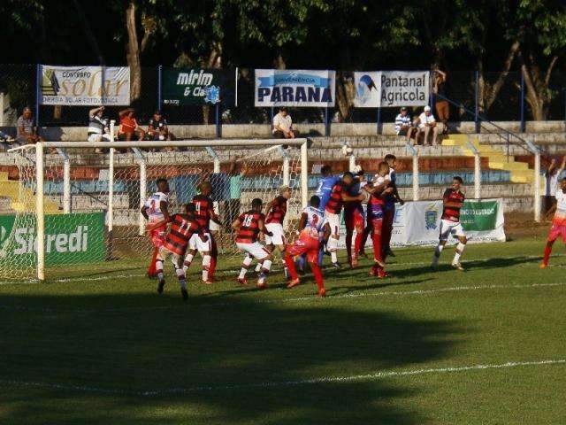 Serc vence o &Aacute;guia Negra por 1 a 0 e sai de campo aplaudido pela torcida 