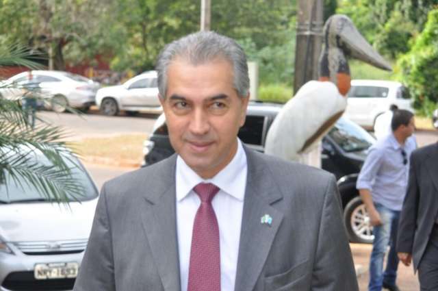 Para se aproximar de servidor, Reinaldo cria o &quot;Terer&eacute; com o Governador&rdquo; 