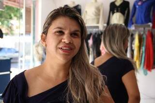 Vanessa investiu em loja de roupas e salão de beleza (Foto: Marcos Ermínio)