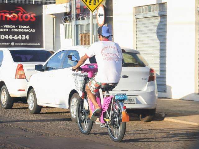 Acidente com bicicleta el&eacute;trica alerta para riscos do uso do ve&iacute;culo