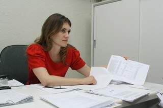 Betina, demitida hoje, negou irregularidades no contrato (Foto: Marcos Ermínio)