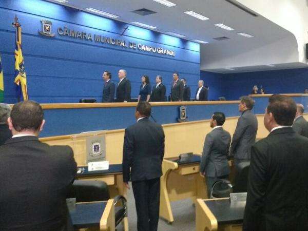 C&acirc;mara quer trocar esc&acirc;ndalos por resgate do respeito dos eleitores