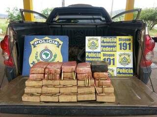 A droga e as munições seriam levadas para o Rio de Janeiro. (Foto: divulgação) 
