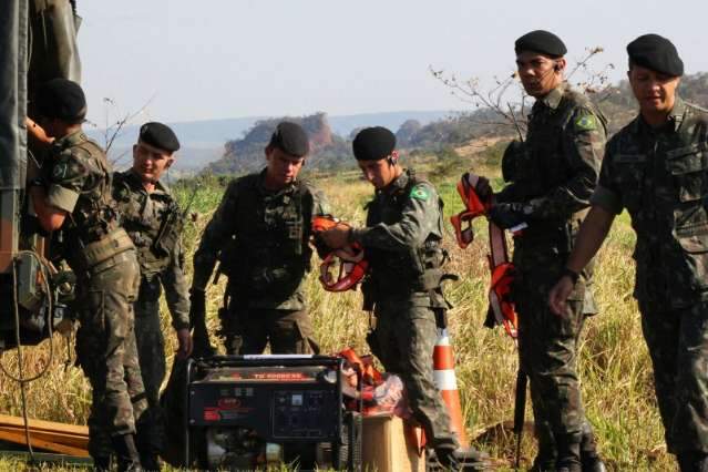 Advogada rompe o sil&ecirc;ncio e defende uso de arma por direito de propriedade