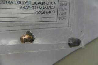 Calibre de projéteis de arma ainda serão investigados pela Polícia Civil (Foto: Marcos Ermínio)