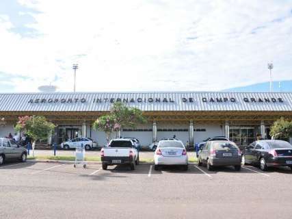 Aeroporto da Capital está aberto para pouso e decolagem neste domingo