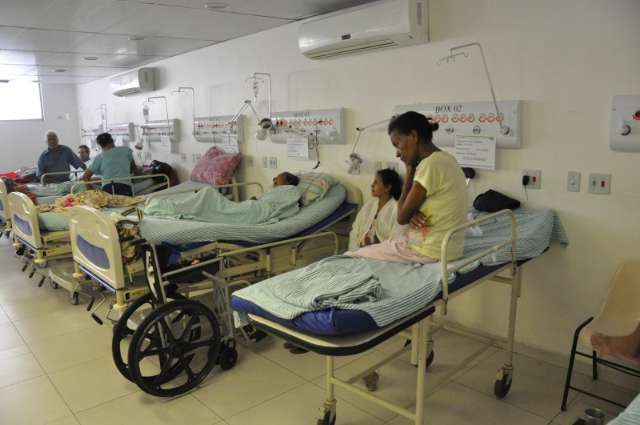 Juiz manda acabar com interna&ccedil;&otilde;es em UPAs e corredores de hospitais