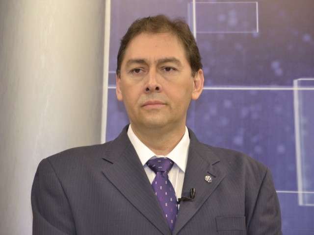 Com recusa de Bernal, debate vai virar entrevista com Giroto