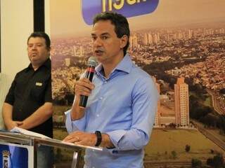 Prefeito de Campo Grande, Marquinhos Trad (PSD), discursa durante evento. (Foto: Marina Pacheco/Arquivo).