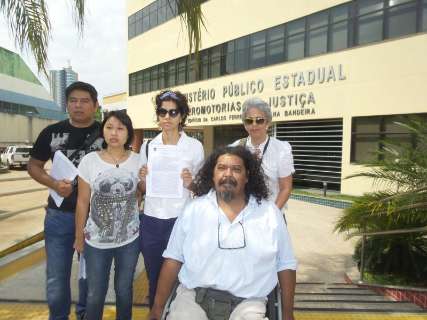 Ativistas dos direitos indígenas vão ao MPE e alegam perseguição de deputada