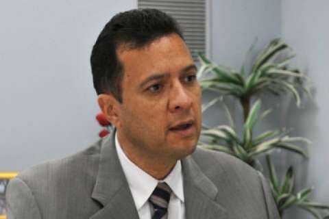 Júio Cesar põe no comando da ESA advogados de seu próprio escritório