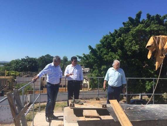 Cidades na fronteira recebem recursos e ampliam rede de &aacute;gua e esgoto