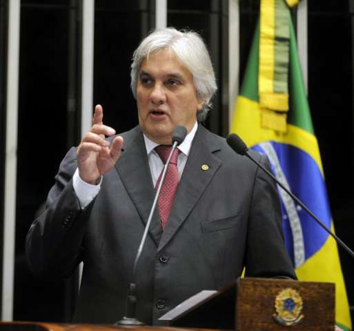 Lei da terceiriza&ccedil;&atilde;o sofrer&aacute; muitas mudan&ccedil;as no Senado, diz Delc&iacute;dio