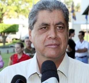 Governador vistoria obra do Pronto Atendimento no Hospital Regional