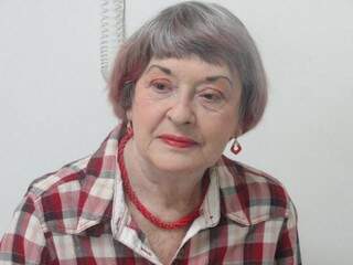 Barbara era inglesa e morreu de câncer de pulmão depois de dois meses internada no Hospital da Unimed. (Foto: Reprodução/Facebook)
