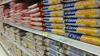 Preço do feijão caiu 5,60% de julho para agosto, influenciando na queda da inflação. (Foto: Fernanda Yafusso)
