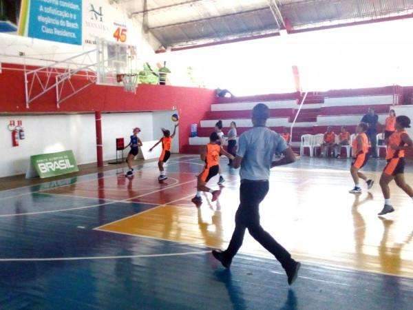 Basquete feminino de MS perde na semifinal e agora briga pelo bronze