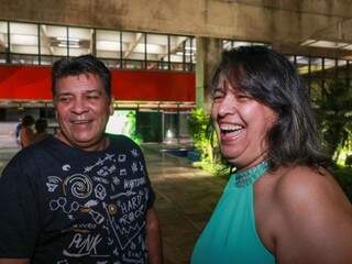 Ana Rita Lopes e o  esposo, Roberto Moraes foram curtir  o show (Foto: Henrique Kawaminami)