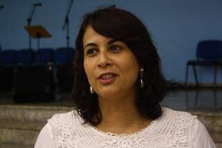 Pastora Giseli diz que quer ajudar outras pessoas, também, independente da religião. (Foto: Marcos Ermínio)