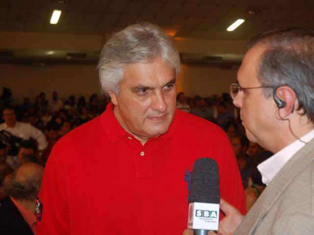 Delc&iacute;dio falar&aacute; com 4 ministros para liberar recursos para MS