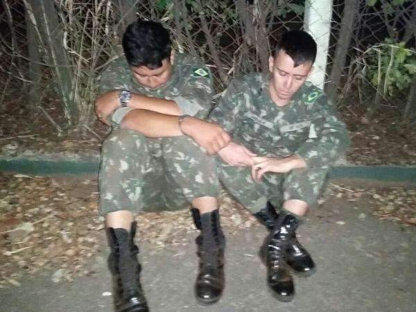 Ex&eacute;rcito expulsa militares da Capital presos com 3 toneladas de maconha