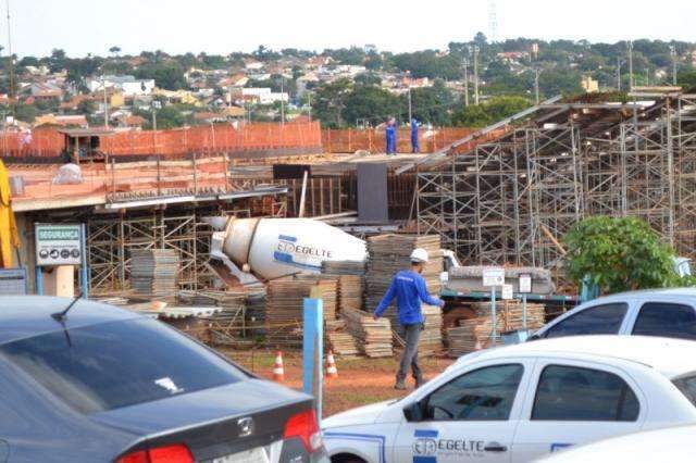 Obra do Aqu&aacute;rio continua embargada, informa o  Minist&eacute;rio do Trabalho